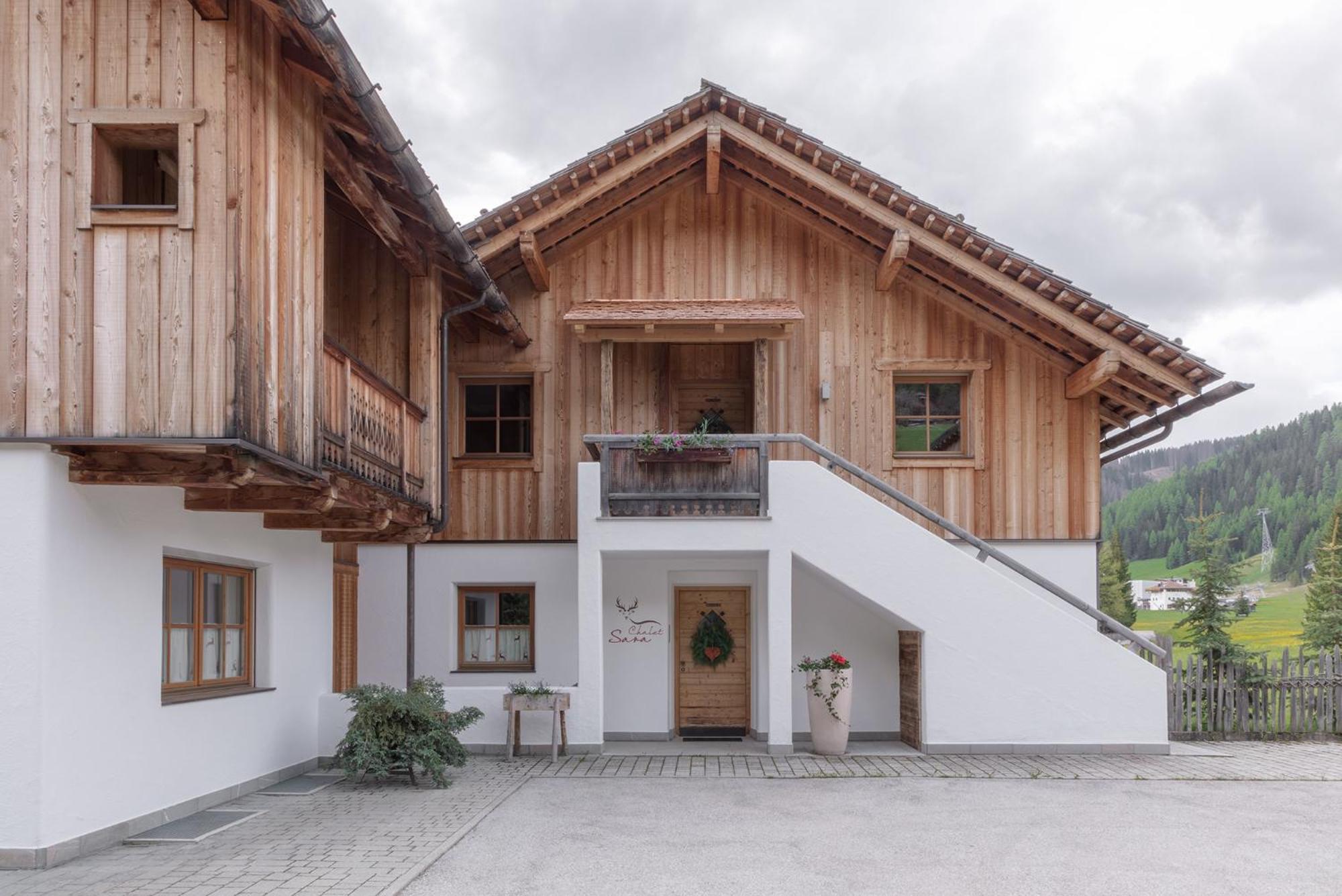 Chalet Ciasa Tino & Sara - Belaval Apartments Corvara In Badia Exterior foto