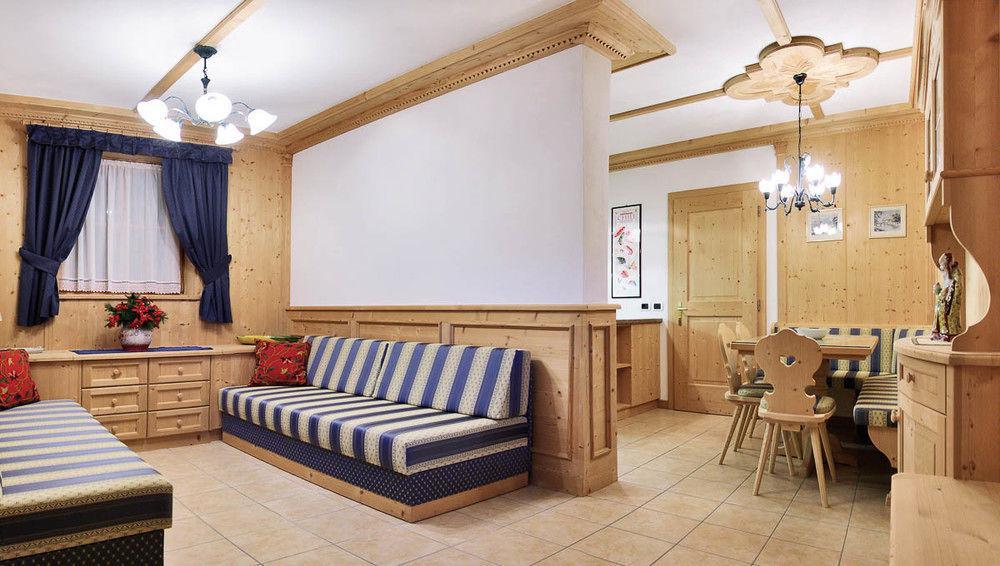 Chalet Ciasa Tino & Sara - Belaval Apartments Corvara In Badia Exterior foto